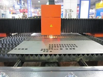 de a dezvolta industria internă de tăiere cu laser?